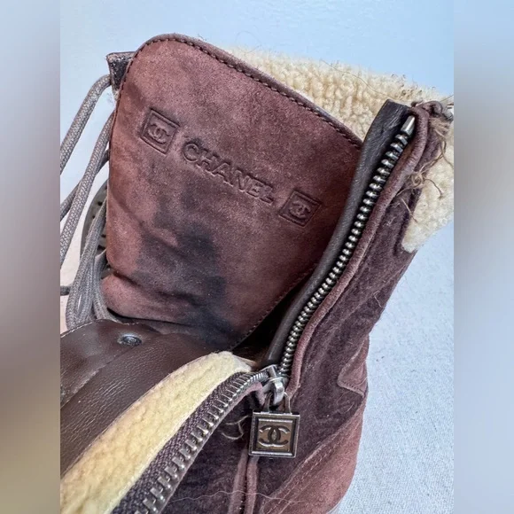 Chanel Winter Fleece and Suede Lace-up Boots - Picture 5 of 9